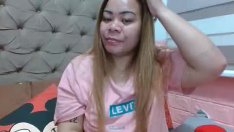 Snapshot of xxkryzelxx chatting on 20, 10, 2025 Dhel online show from 20, 10, 2025
