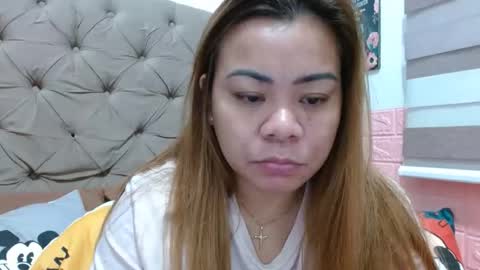 Snapshot of xxkryzelxx chatting on 26, 11, 2025 Dhel online show from 26, 11, 2025