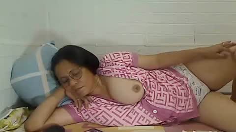 xxlenepinayxx online show from 13, 4, 2026