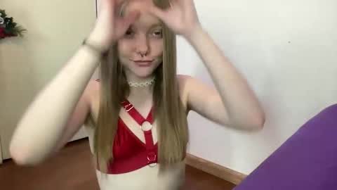 LoveAnastasia online show from 18, 12, 2025