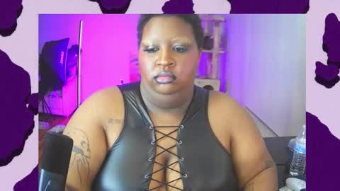 Snapshot of xxmoniquestarrxx chatting on 10, 2, 2026 Thee Baddest BBW online show from 10, 2, 2026