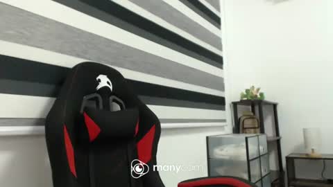  Kaycee  online show from 26, 2, 2025