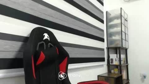  Kaycee  online show from 31, 3, 2026