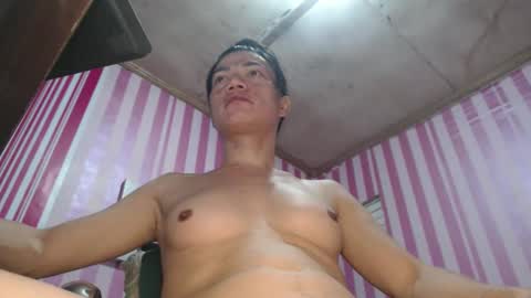 xxrowenatastycockforyouxx online show from 18, 11, 2025