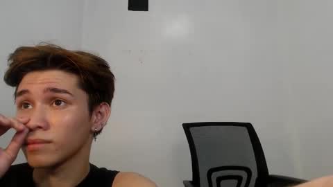 Snapshot of xxsebastian18 chatting on 11, 12, 2024 seb online show from 11, 12, 2024