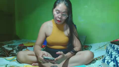 Snapshot of xxsexypinayxx chatting on 1, 2, 2025 xxsexypinayxx online show from 1, 2, 2025