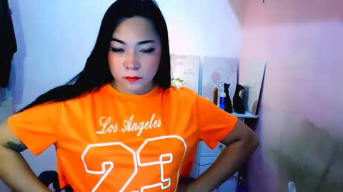 xxslutty kim online show from 8, 11, 2025