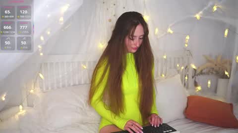 Snapshot of xxx_downtown_xxx chatting on 29, 9, 2025 Anna online show from 29, 9, 2025