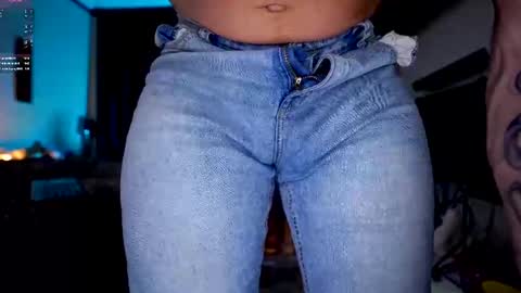 Snapshot of xxx_jane_xxx chatting on 2, 3, 2025 online show from 2, 3, 2025