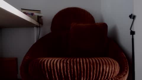 Lola online show from 18, 2, 2025