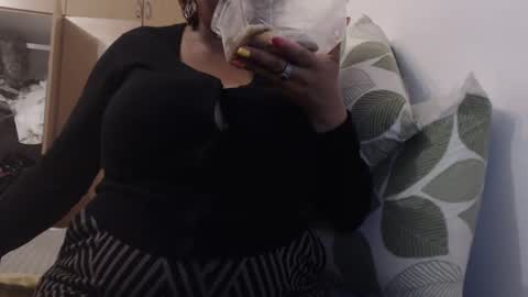 Ayanda online show from 17, 2, 2025