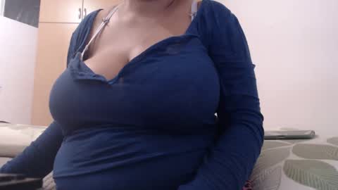 Ayanda online show from 25, 2, 2025