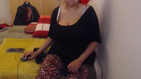 Snapshot of xxxbustybabe27x chatting on 19, 4, 2026 Ayanda online show from 19, 4, 2026