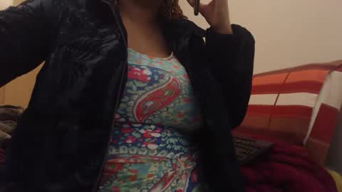 Snapshot of xxxbustybabe27x chatting on 28, 4, 2026 Ayanda online show from 28, 4, 2026