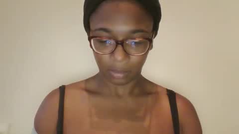 Snapshot of xxxdanidoomsdayxxx chatting on 26, 11, 2025 Danielle online show from 26, 11, 2025