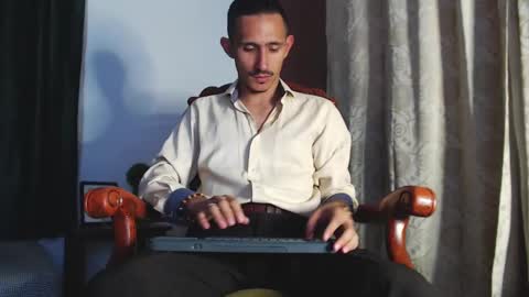 Snapshot of xxxhome_alonexxx chatting on 6, 1, 2025 Kev online show from 6, 1, 2025