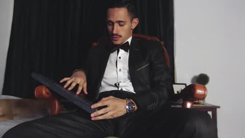 Snapshot of xxxhome_alonexxx chatting on 7, 2, 2025 Kev online show from 7, 2, 2025