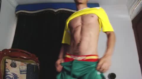 Snapshot of xxxhome_alonexxx chatting on 20, 2, 2025 Kev online show from 20, 2, 2025