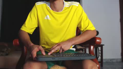 Snapshot of xxxhome_alonexxx chatting on 20, 2, 2025 Kev online show from 20, 2, 2025