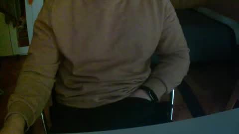 xxxsomethings online show from 23, 11, 2025