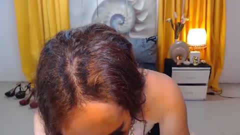 Snapshot of xxxxarabellaxxxx chatting on 1, 2, 2025 ARA online show from 1, 2, 2025