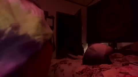 yagirlpeachezzz online show from 23, 11, 2025