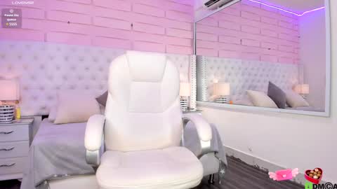 Yakeline online show from 17, 1, 2025