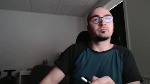 Snapshot of yamillamal157 chatting on 25, 11, 2025 YamilLamal online show from 25, 11, 2025