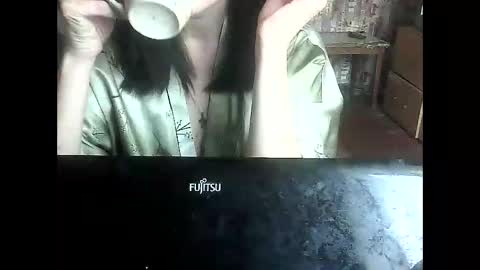 Snapshot of yanafiesta chatting on 18, 9, 2025 yanafiesta online show from 18, 9, 2025
