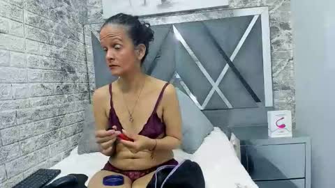yanetrose online show from 18, 1, 2026