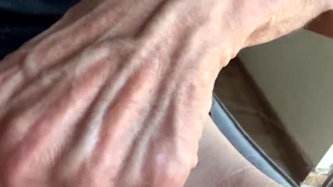 yannisv online show from 12, 11, 2025