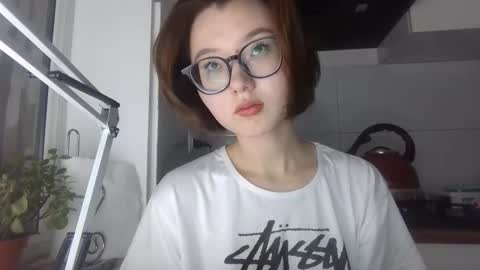 Snapshot of yanverfaille chatting on 17, 10, 2025 Lily online show from 17, 10, 2025