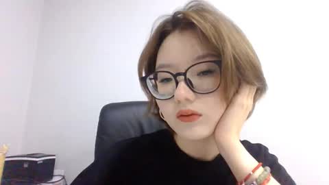 Snapshot of yanverfaille chatting on 20, 10, 2025 Lily online show from 20, 10, 2025