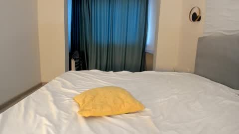 Snapshot of yanyaan chatting on 13, 11, 2025 Yana online show from 13, 11, 2025