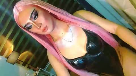 Snapshot of yasii19 chatting on 1, 6, 2026 miss yasii online show from 1, 6, 2026