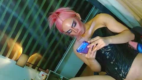 Snapshot of yasii19 chatting on 5, 6, 2026 miss yasii online show from 5, 6, 2026