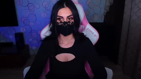 yasmina online show from 17, 12, 2025