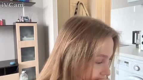 yasmina online show from 26, 2, 2026