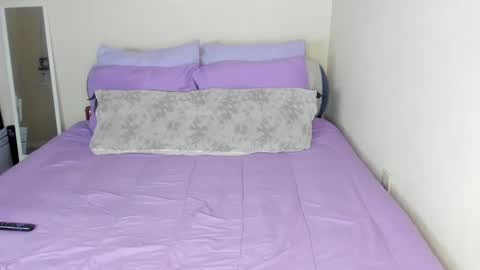 Yasmina online show from 7, 12, 2024