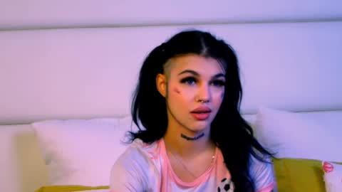 Snapshot of yasminstormx chatting on 17, 6, 2026 Diana online show from 17, 6, 2026