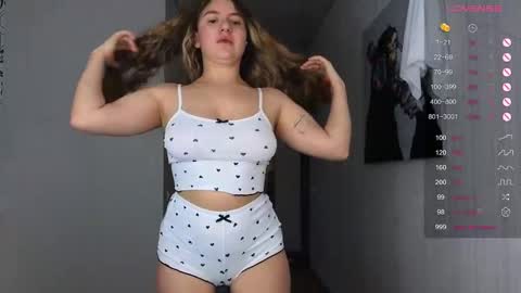 Snapshot of yasyaaa chatting on 30, 12, 2024 Yasyaa online show from 30, 12, 2024