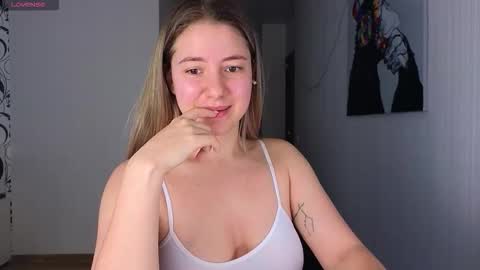 Snapshot of yasyaaa chatting on 11, 9, 2025 Yasyaa online show from 11, 9, 2025