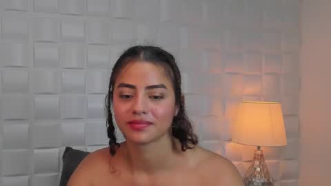 yaya23x online show from 8, 3, 2025