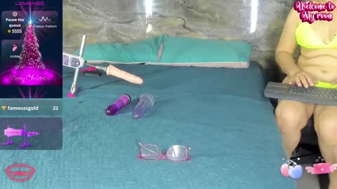 Snapshot of yaya____ chatting on 30, 12, 2024 yaya____ online show from 30, 12, 2024