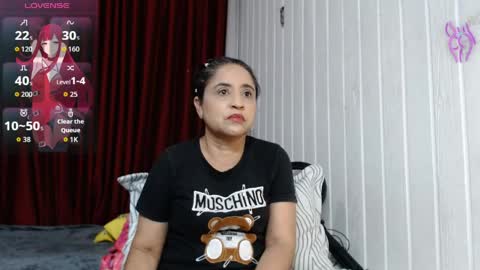 Snapshot of yaya____ chatting on 10, 5, 2026 yaya____ online show from 10, 5, 2026