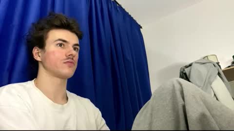 Snapshot of yayay333 chatting on 5, 3, 2026 yayay333 online show from 5, 3, 2026