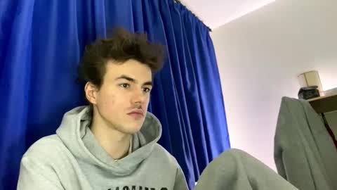 Snapshot of yayay333 chatting on 25, 3, 2026 yayay333 online show from 25, 3, 2026