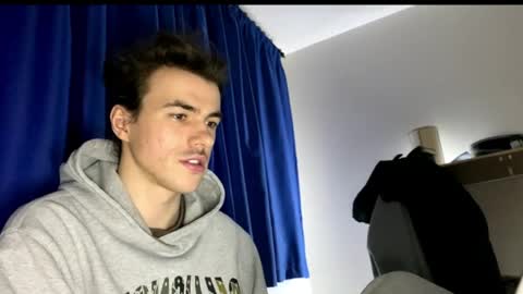 Snapshot of yayay333 chatting on 2, 4, 2026 yayay333 online show from 2, 4, 2026