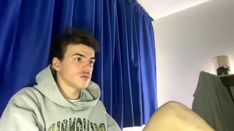 Snapshot of yayay333 chatting on 9, 4, 2026 yayay333 online show from 9, 4, 2026