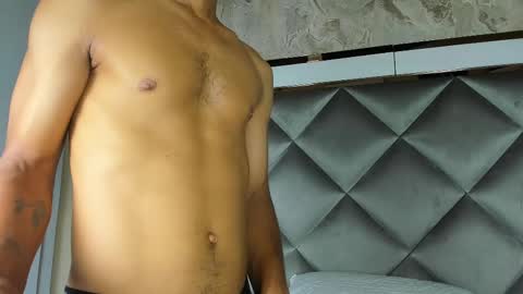 yayi derek  online show from 21, 2, 2025